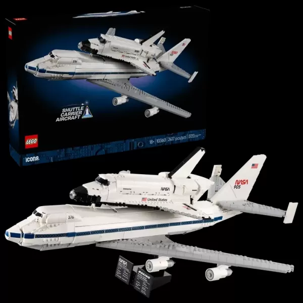 LEGO Space Shuttle and Boeing 747 Carrier Aircraft Model