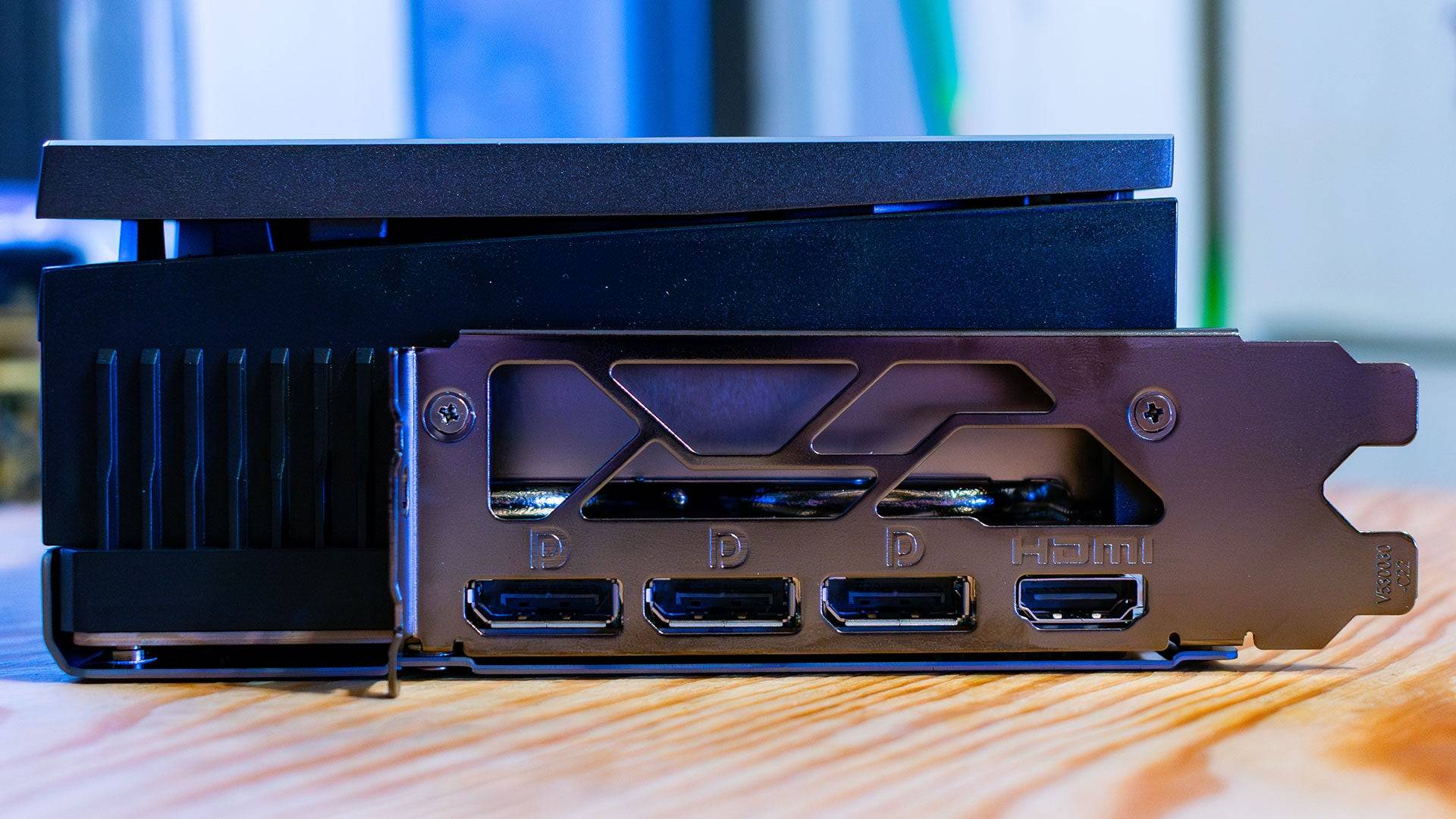 RTX 5070 TI 사진 5