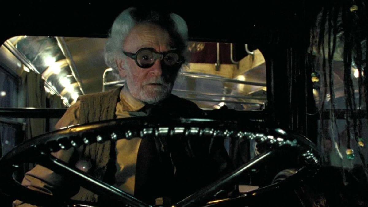吉米·加德納（Jimmy Gardner）飾演 *哈利·波特（Harry Potter）和阿茲卡班（Azkaban）囚犯 *