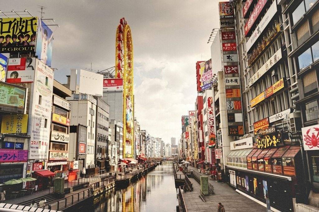 Osaka တွင်တစ်ကိုယ်တော်ခရီးသွားလုံခြုံမှု
